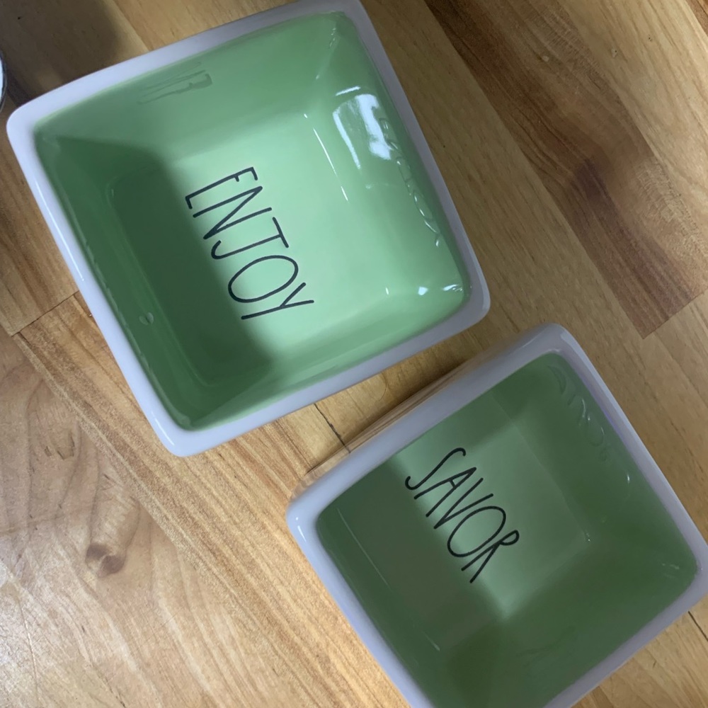 Rae Dunn Savor and Enjoy Square Bowl Set